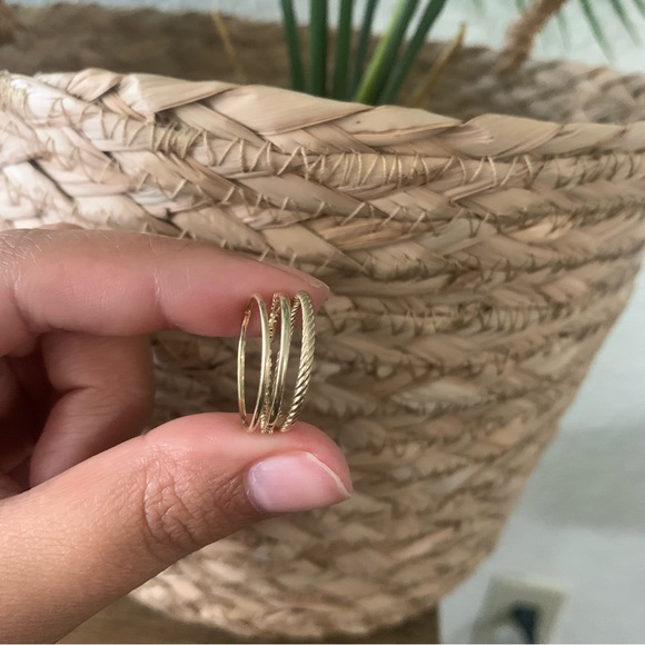 Solid Gold Rings - Picture 2 of 4